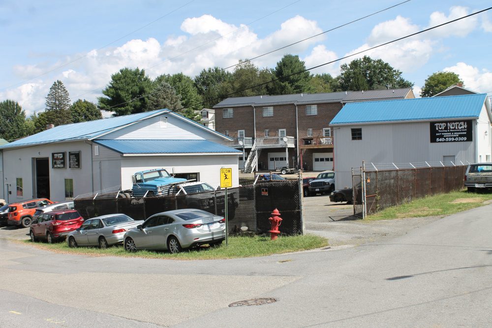 The Top Notch Towing and Recovery shop and fenced lot in Pearisburg, Virginia